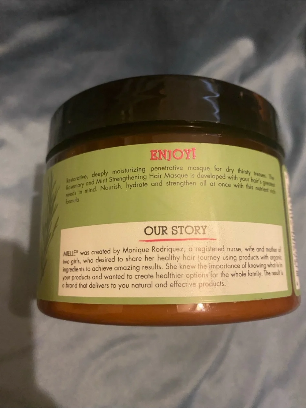 Mielle Rosemary Mint Strengthening Hair Masque — Green